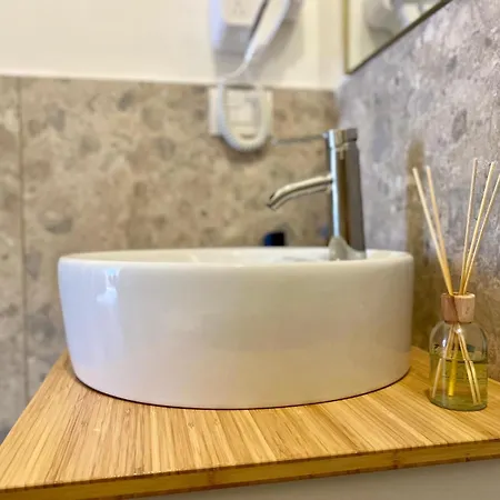 La Vivera Navigli * ميلان