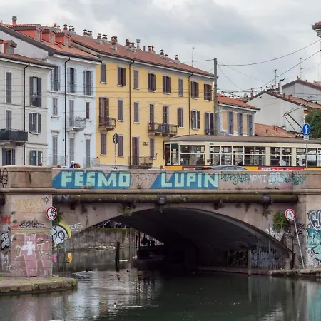 Navigli Retreat Near Duomo Appartement *