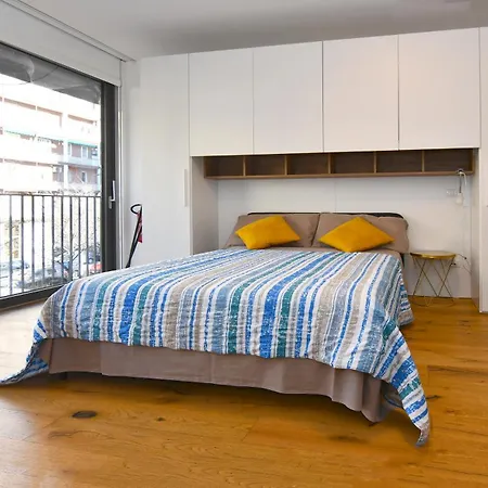 Апартаменты Navigli-tortonaampio Monolocale, Garage Gratuito