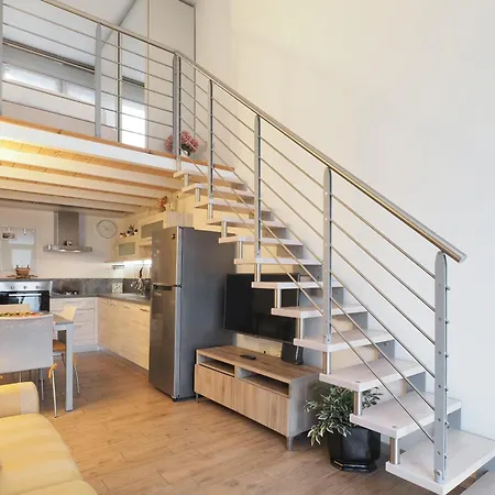 Primopiano - Tajani B Apartament