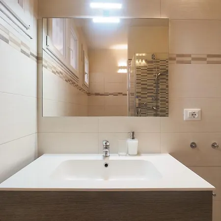 Apartament Primopiano - Tajani B *