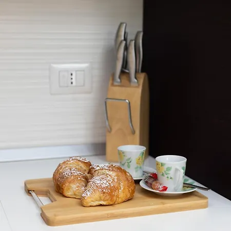 Tram Sotto Casa - In Duomo In Un Attimo