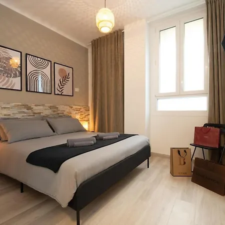 Luxhome Duomo - San Siro 10min Apartment Milan