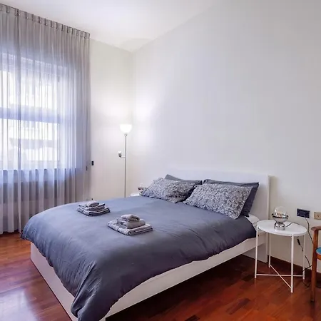 Porta Venezia, Elegant * Милан