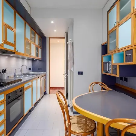 Porta Venezia, Elegant * Милан