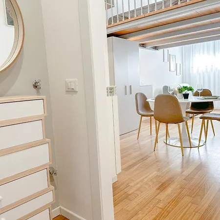 Brunacci - 5 Min Dai Navigli Милан