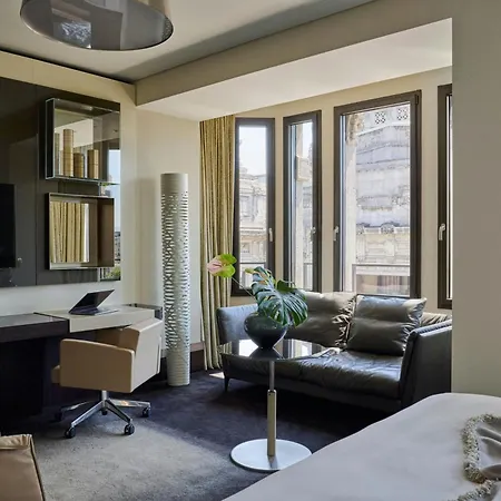 Excelsior Gallia, A Luxury Collection Hotel, 5* ミラノ