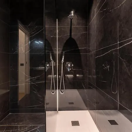 Apartament Moscova Luxury In Brera With Wifi And 3 Bedrooms