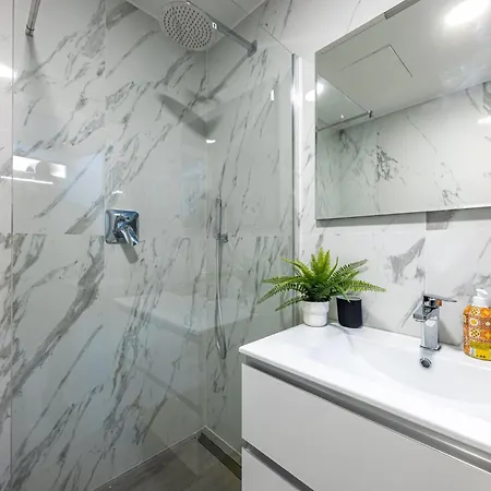Appartement Lovely - 15min Duomo, *