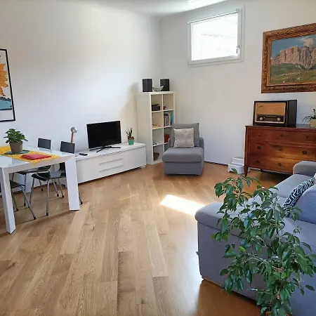 Apartment Center Charming