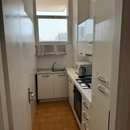 Isola Flat Lejlighed *