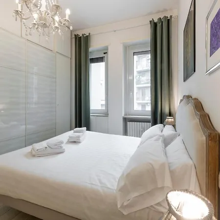 Living - Via Varese 4 شقة ميلان