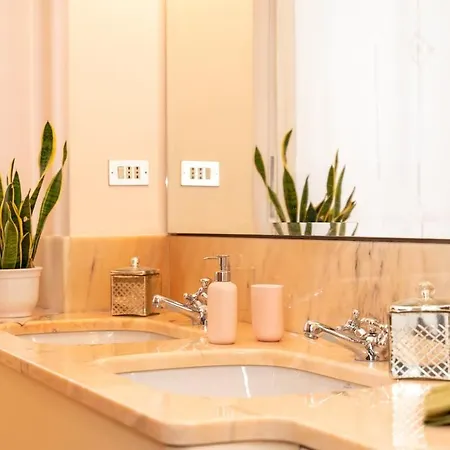 Citylife - 5 Min Sansiro Con Garage Apartment