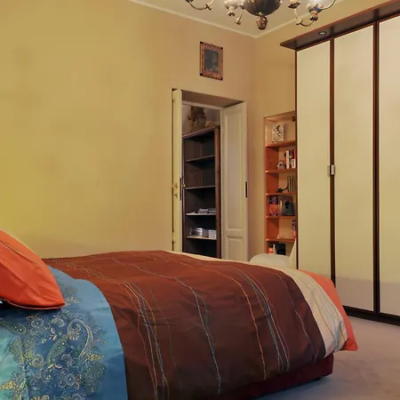 Brand New Porta Ticinese 70