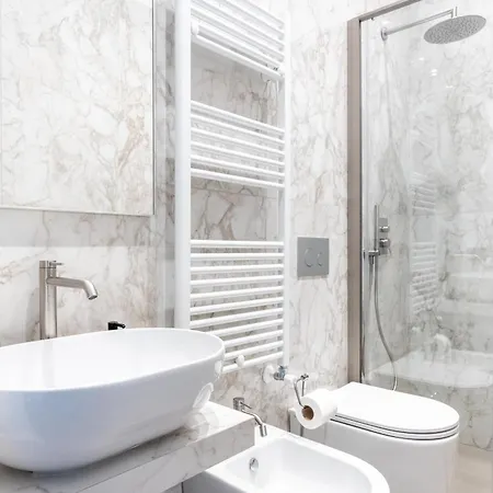 Apartmán 5 Stars Flat, Next To Subway, 3 Stops To Duomo, Ac & Wi-fi