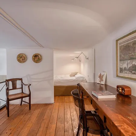 Petrarca - 7sundays Milaan