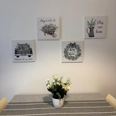 דירה Bocconi - Porta Romana 4 Da Letto Con 2 Bagni Privati מילאנו