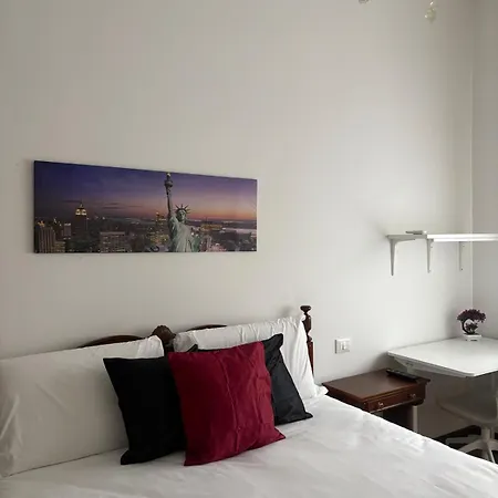 Bocconi - Porta Romana 4 Da Letto Con 2 Bagni Privati מילאנו