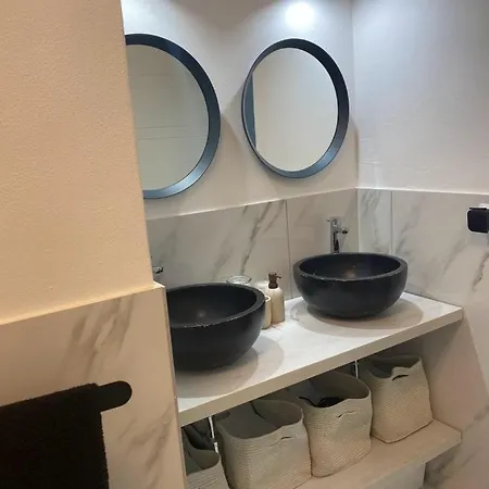 Elegante 80mq Vicino Sempione Apartment
