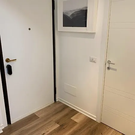 Apartment Elegante 80mq Vicino Sempione *