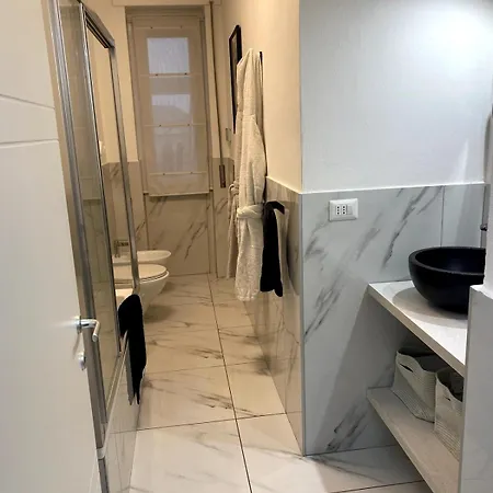 Apartment Elegante 80mq Vicino Sempione Milan