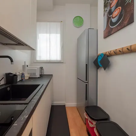 I Host - Scheiwiller 5 Lägenhet Milano