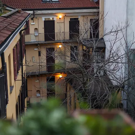 Apartman The Mirror Attic - Moscova Brera