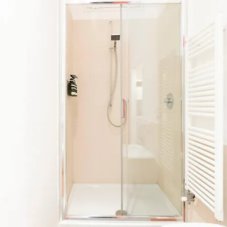 Appartement Welkhom Bocconi Modern 2 Bdr