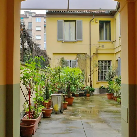 Bwr - Two-room Near The Station, Venini Apartment *