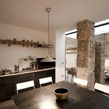 Dhomes - Loft In Duomo Διαμέρισμα *
