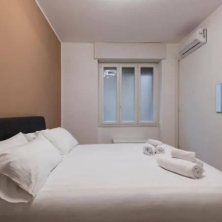 Corso Garibaldi 64 - Living * 밀라노