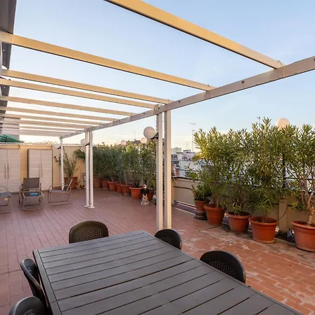 Pier's House - Attico A 3 Chilometri Dal Centro * Milão