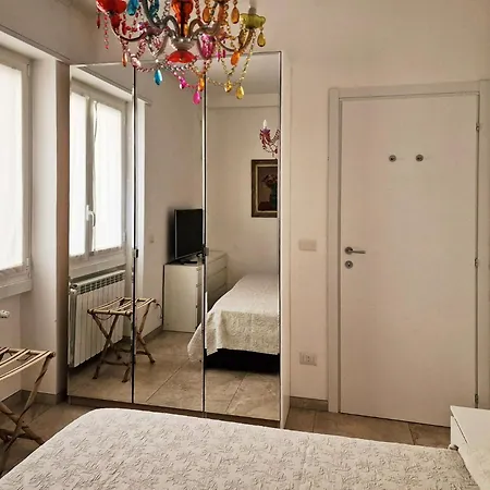 Pier's House - Attico A 3 Chilometri Dal Centro Milão