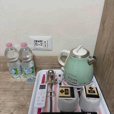 Station Group - Via Ponte Seveso 18 4*