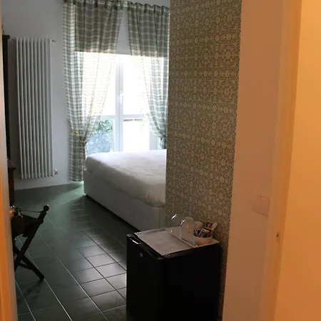 Abracadabra Tortona Bed & Breakfast Milan