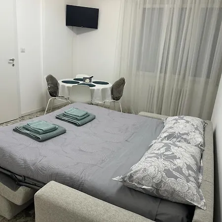 Nantu & Apartment Milan