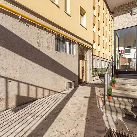 Bocconi-duomo Porta Romana Apartment *