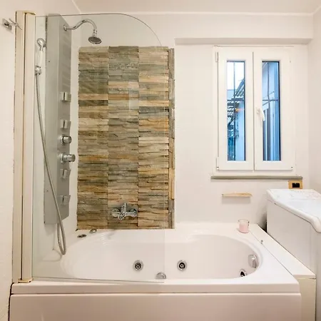 Loveloft Private Jacuzzi & Relax Duomo - Ac Wifi Mediolan