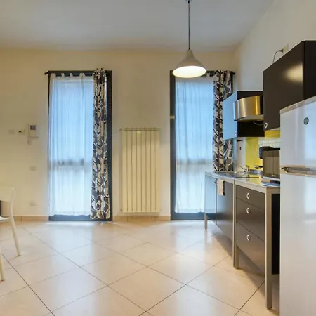Italianflat - Navigli Studio, Garden View Apartment Milan
