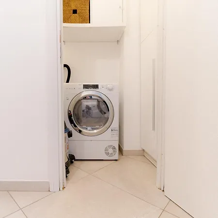 Apartment Piranesi Flat - 10min Citta Studi, Linate, Metrom4 Milan