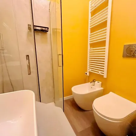 B&B Pizza Room Twin Room Near Navigli Milan Alloggio in famiglia *