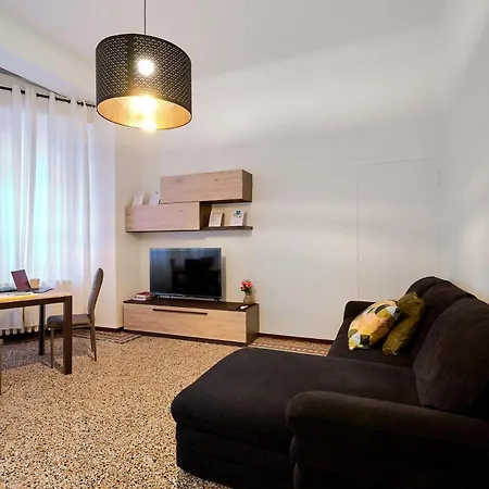 Isola Suite, Urban Retreat In Apartment