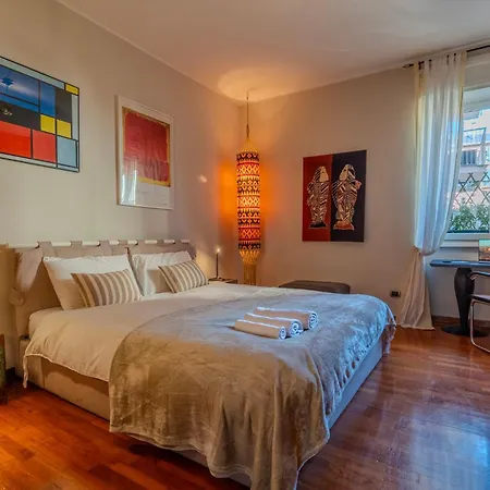 Apartment Caseospitali - Casa Pop Art Luminoso Per 4 Citta Studi, Lambrate Milan