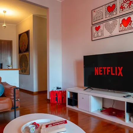 Apartamento Guesthost - Casa Pop Art