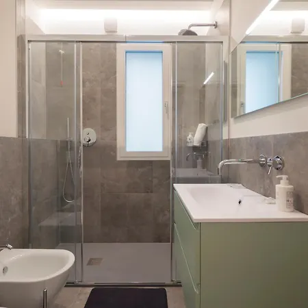 Palazzo Crovato - Design E Comfort Nel Cuore Di Apartment Mailand