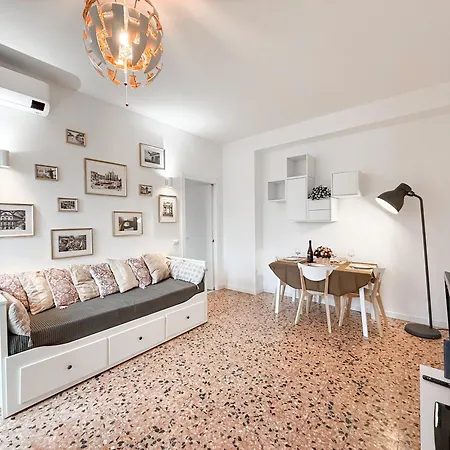 Apartmán Free Park, 100m From San Siro, Derby Two-room