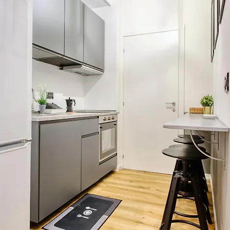 Joivy Elegant & Modern In Isola District