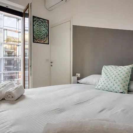 Joivy Elegant & Modern In Isola District * Milan