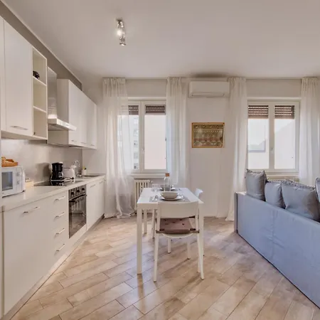 Xenia - Spacious Tworoom In Pt Venezia *