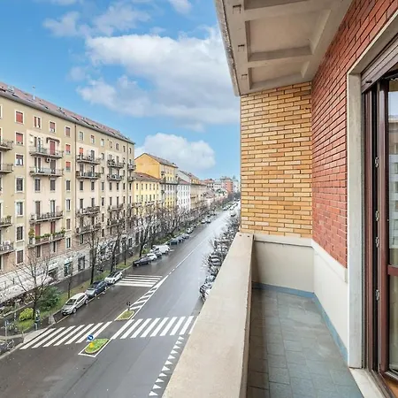 Mondrian Style House Milan